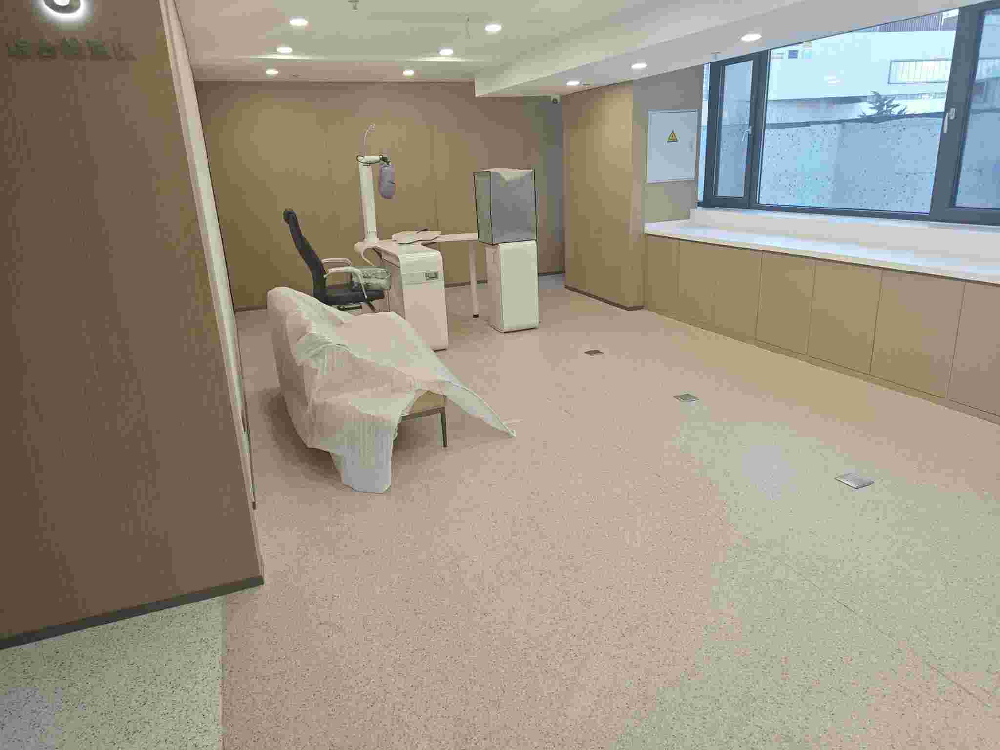 塑膠地板 塑膠地板